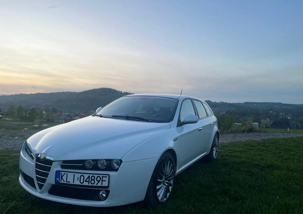 Alfa Romeo 159 cena 20000 przebieg: 300000, rok produkcji 2009 z Limanowa małe 106